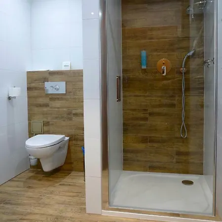 Stary Mlyn Szálloda 3*